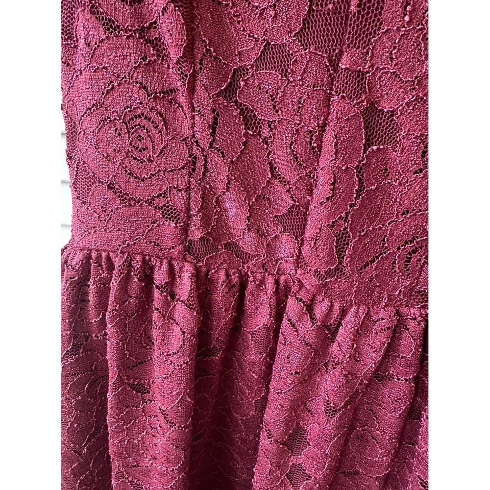 Fervour Burgundy Floral Lace V-Neck Fit and Flare Mini Dress Womens XS (52) - Picture 3 of 6